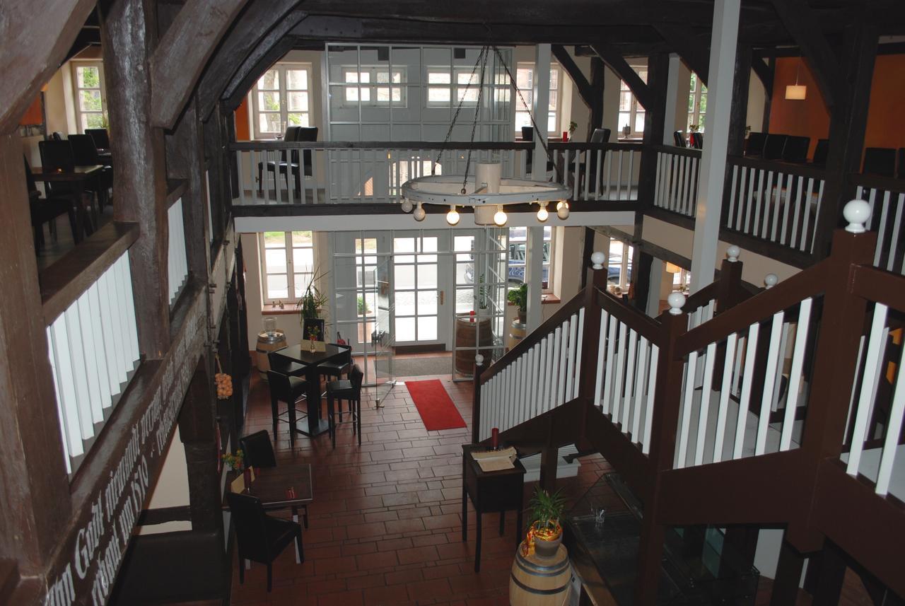 Alt Hotel 3*