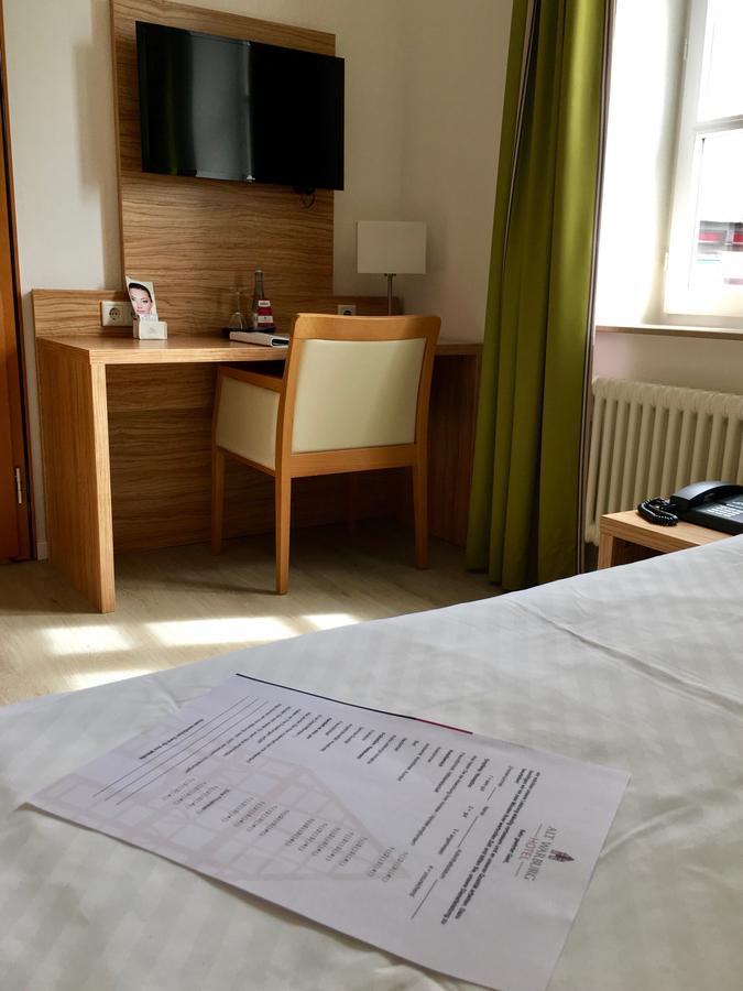 Alt Hotel 3*